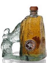 arco del cabo añejo tequila - artesanal bottle